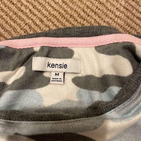 Kensie camo pajama/loungewear set - Picture 3 of 4